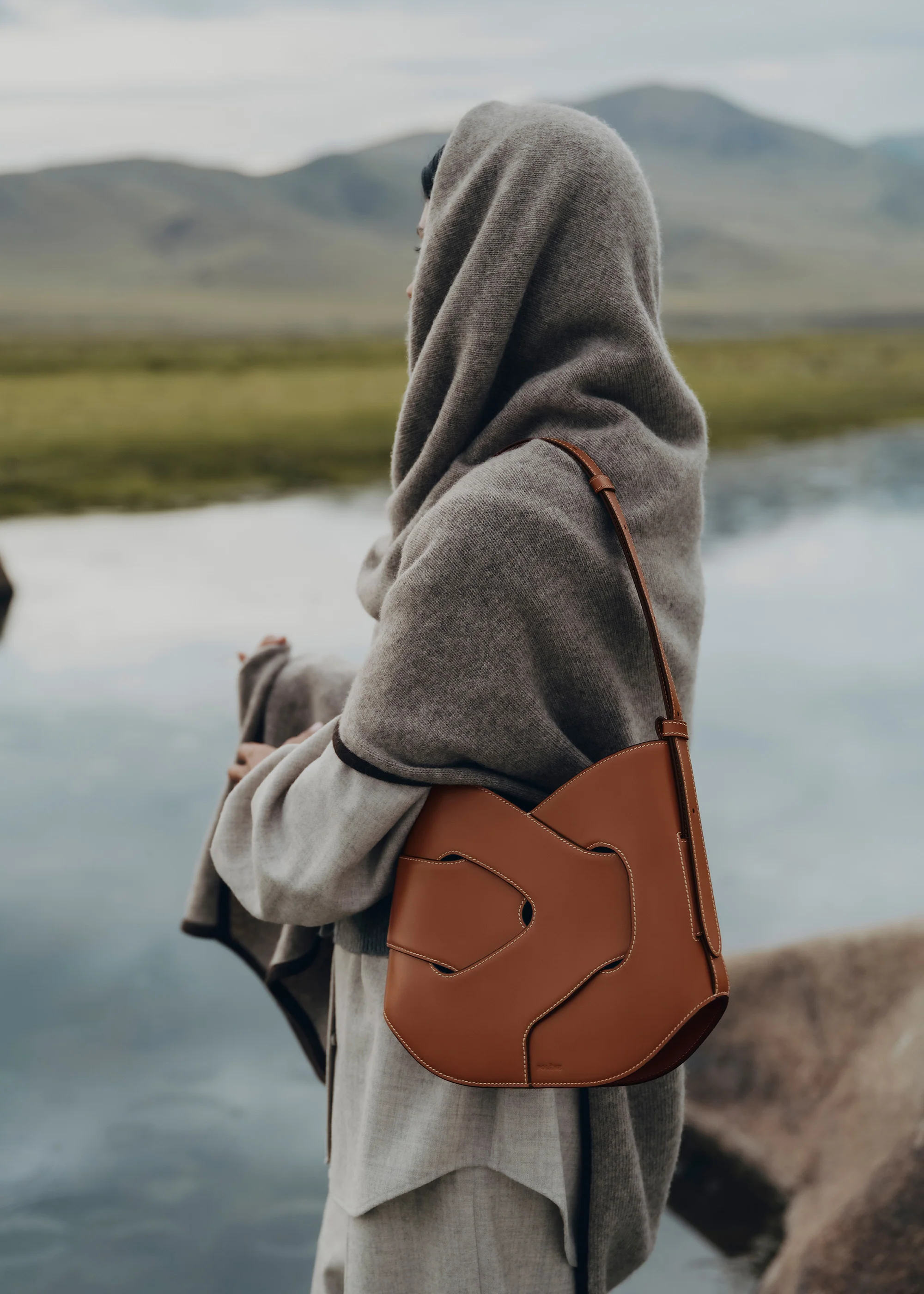 Nodde Hobo - Smooth Cognac - Image 6
