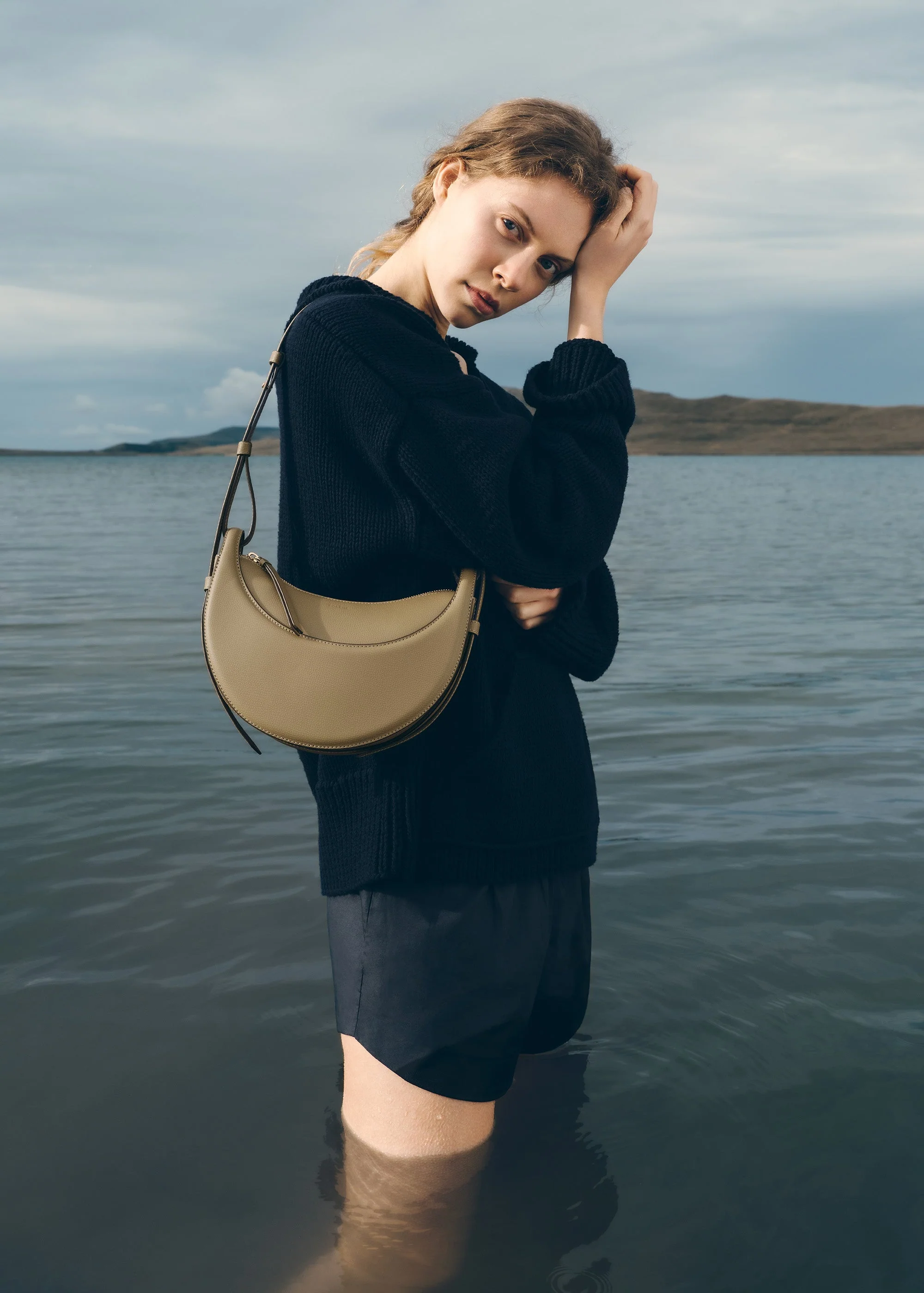 Numéro Dix - Textured Smoky Olive - Image 2