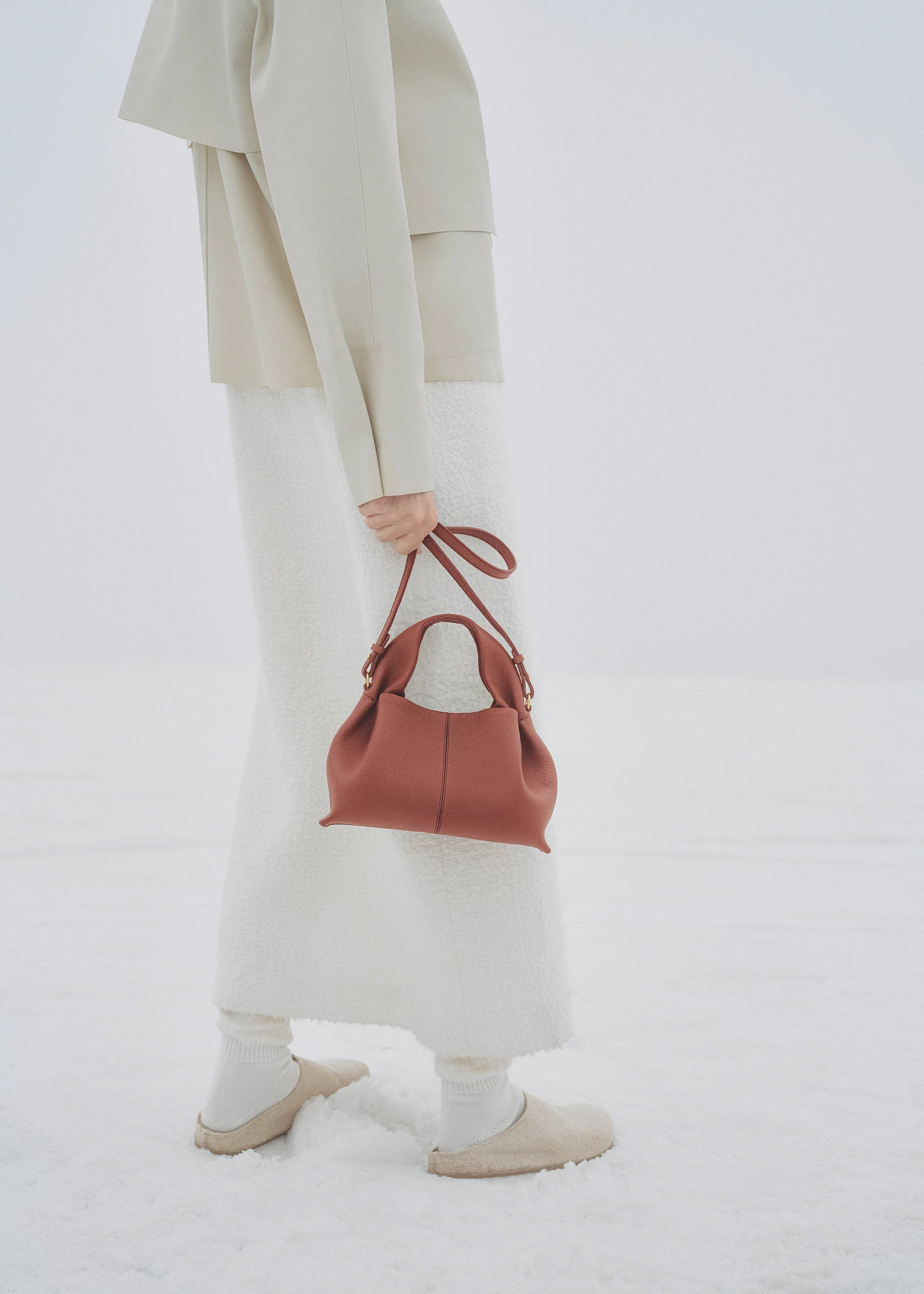 Numéro Neuf Mini - Textured Red Clay - Image 3